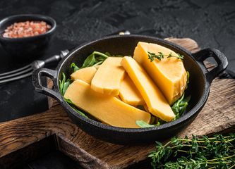 deli smoked cheeses